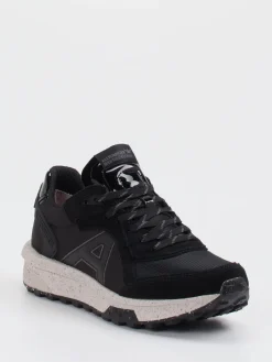 – Outdoor-Sneaker aus Veloursleder und Mesh-Allrounder Hot