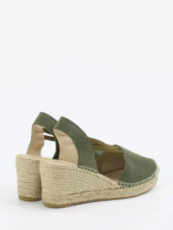 – Keilsandaletten aus Veloursleder-Andrea Puccini Sale