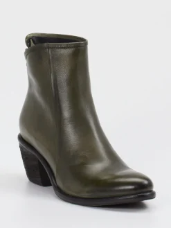 – Stiefelette aus Kalbleder in Oliv-Andrea Puccini Sale