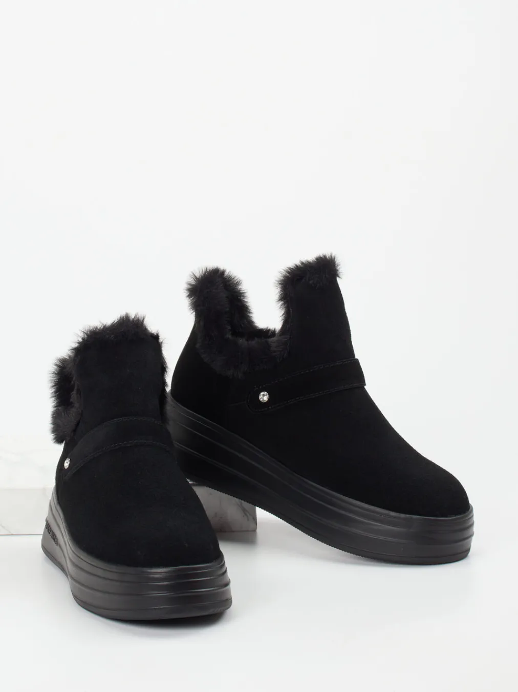 – Stiefeletten aus Veloursleder-Apepazza Best