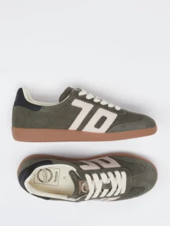 – Retro-Sneaker aus Veloursleder oliv-Back 70 Best