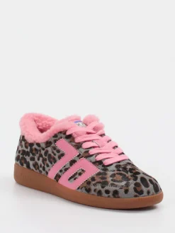 – Sneaker aus Fell in Rosa-Leolook-Back 70 Hot