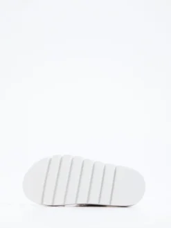 – Plateau-Sandalen aus Kalbleder geflochten-CAFèNOIR Hot