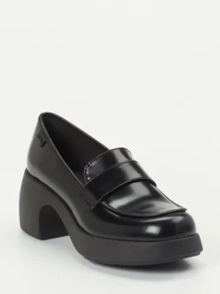 – Loafer aus Hochglanzleder-Camper