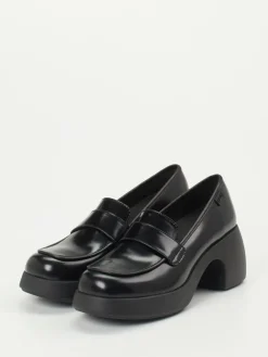 – Loafer aus Hochglanzleder-Camper