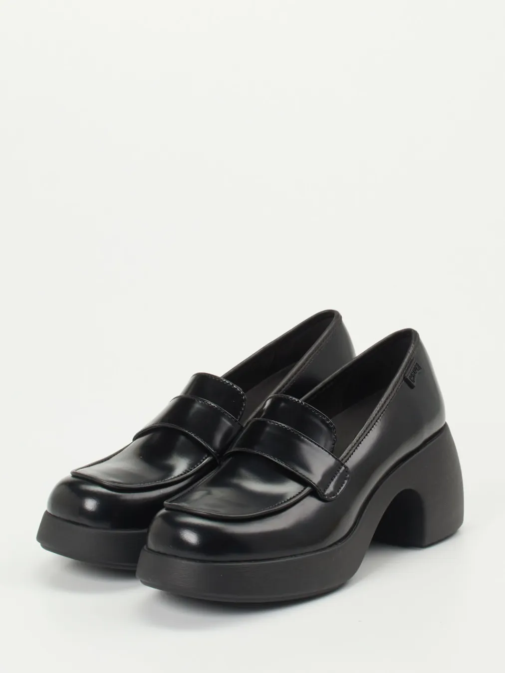 – Loafer aus Hochglanzleder-Camper