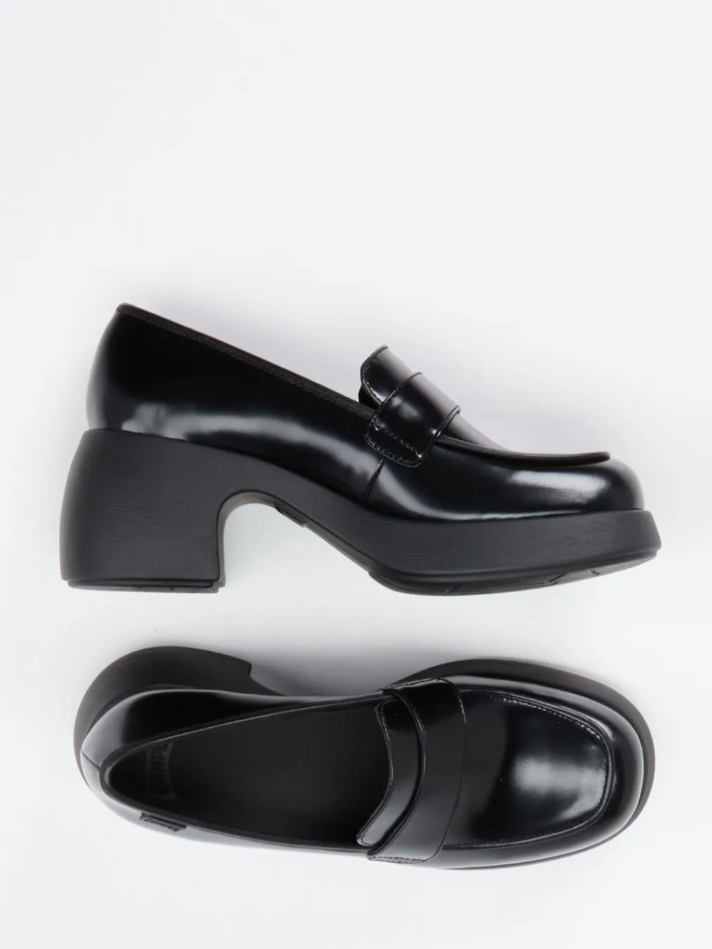 – Loafer aus Hochglanzleder-Camper