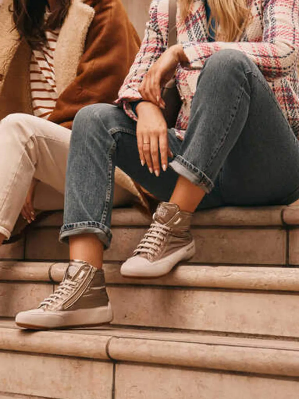 – High-Top Sneaker aus Metallicleder-Candice Cooper Online