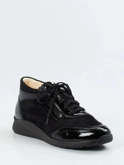 – Schnürschuh aus Velours- und Lackleder-Christian Dietz Discount