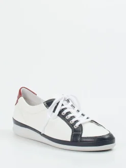 – Sneaker aus Kalbleder in Weiß--Christian Dietz Best