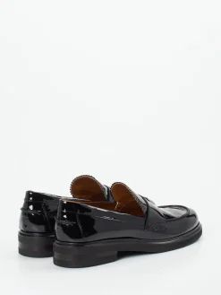 – Loafer aus Lackleder-Donna Carolina New