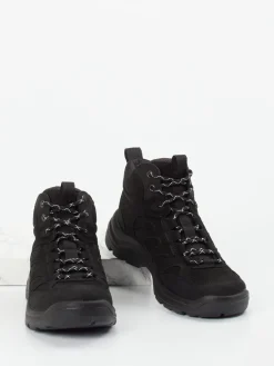 – Wanderschuh aus Nubukleder-Ecco Best