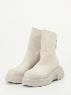 – Plateau-Stiefeletten aus Kalbleder Cremeweiß-Elena Iachi Outlet