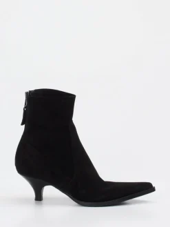 – Stiefeletten aus Veloursleder-Elena Iachi Hot