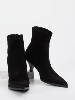 – Stiefeletten aus Veloursleder-Elena Iachi Hot