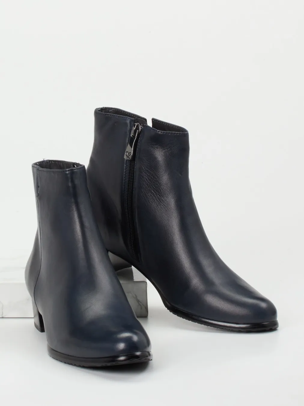 – Stiefelette aus Lammleder in Dunkel-Everybody Clearance