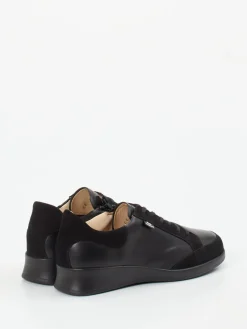 – Komfort-Sneaker aus Kalbleder-Finn Comfort Online