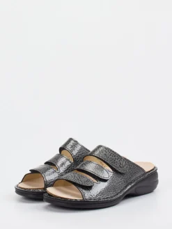 – Pantolette aus Lackleder anthrazit-Finn Comfort New