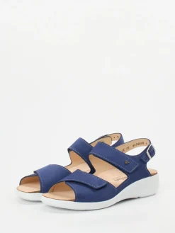 – Sandalen aus Nubukleder in-Finn Comfort