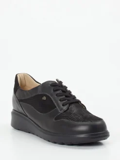 – Schnürschuh aus Kalbleder-Finn Comfort Hot