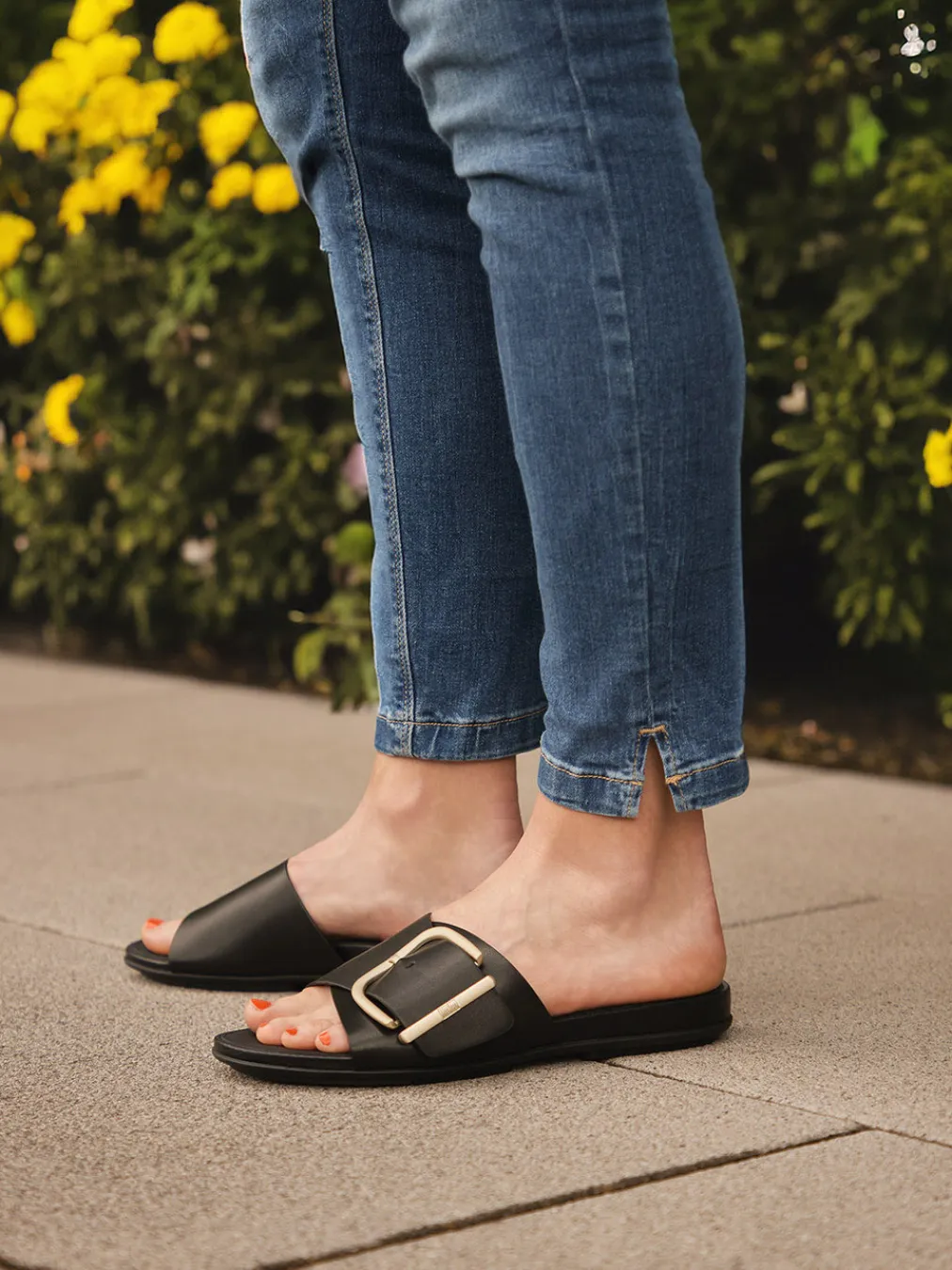 – Pantolette aus Kalbleder-FitFlop Sale