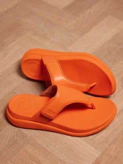 – Zehentrenner aus Kalbleder in-FitFlop