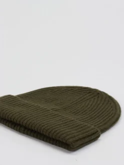 – Beanie aus Kaschmir in Oliv-FLONA New