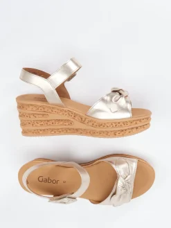 – Keilsandalette aus Metallicleder farben-Gabor Online