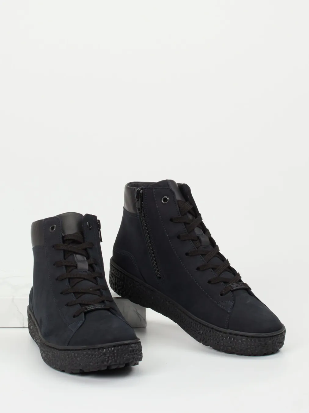 – High-Top Sneaker aus Nubukleder schwarz-Hartjes