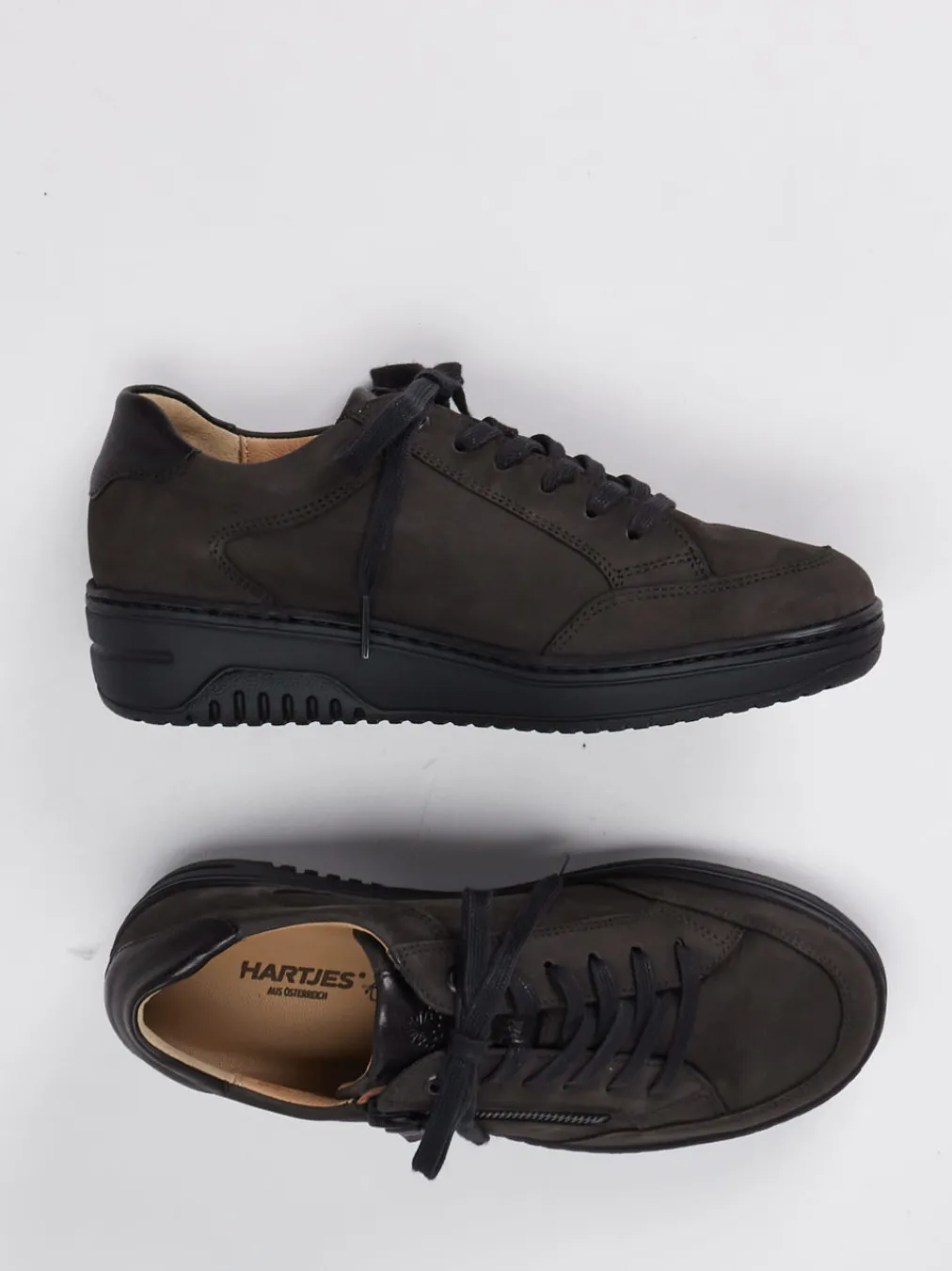 – Komfort-Sneaker aus Nubukleder anthrazit-Hartjes Sale