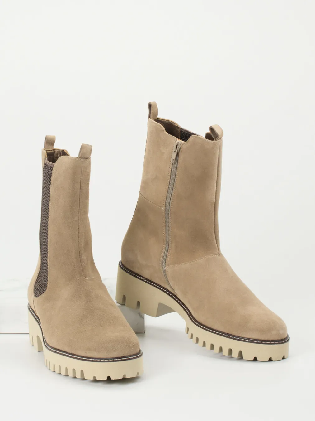 – Chelsea Boots aus Veloursleder braun-Hassia Discount