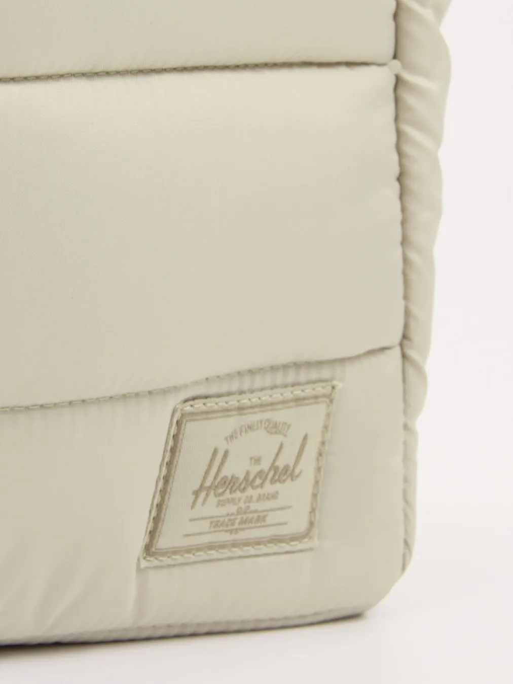 – Shopper aus Textil in Stepp-Optik-Herschel Best