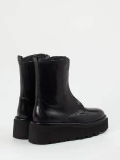 – Plateau-Stiefelette aus Kalbleder-Homers Sale