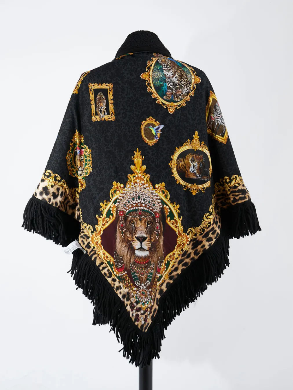 – Poncho-Katherina Loretta Discount