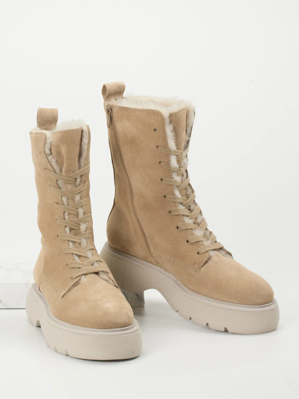 Kennel & Schmenger – Schnürboots aus Veloursleder Beige-Kennel u0026 Schmenger New