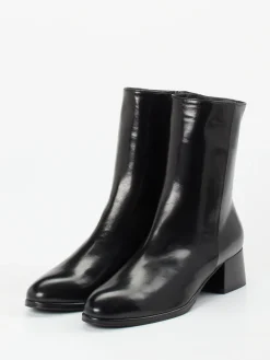 – Stiefeletten aus Lammleder-Konstantin Starke New