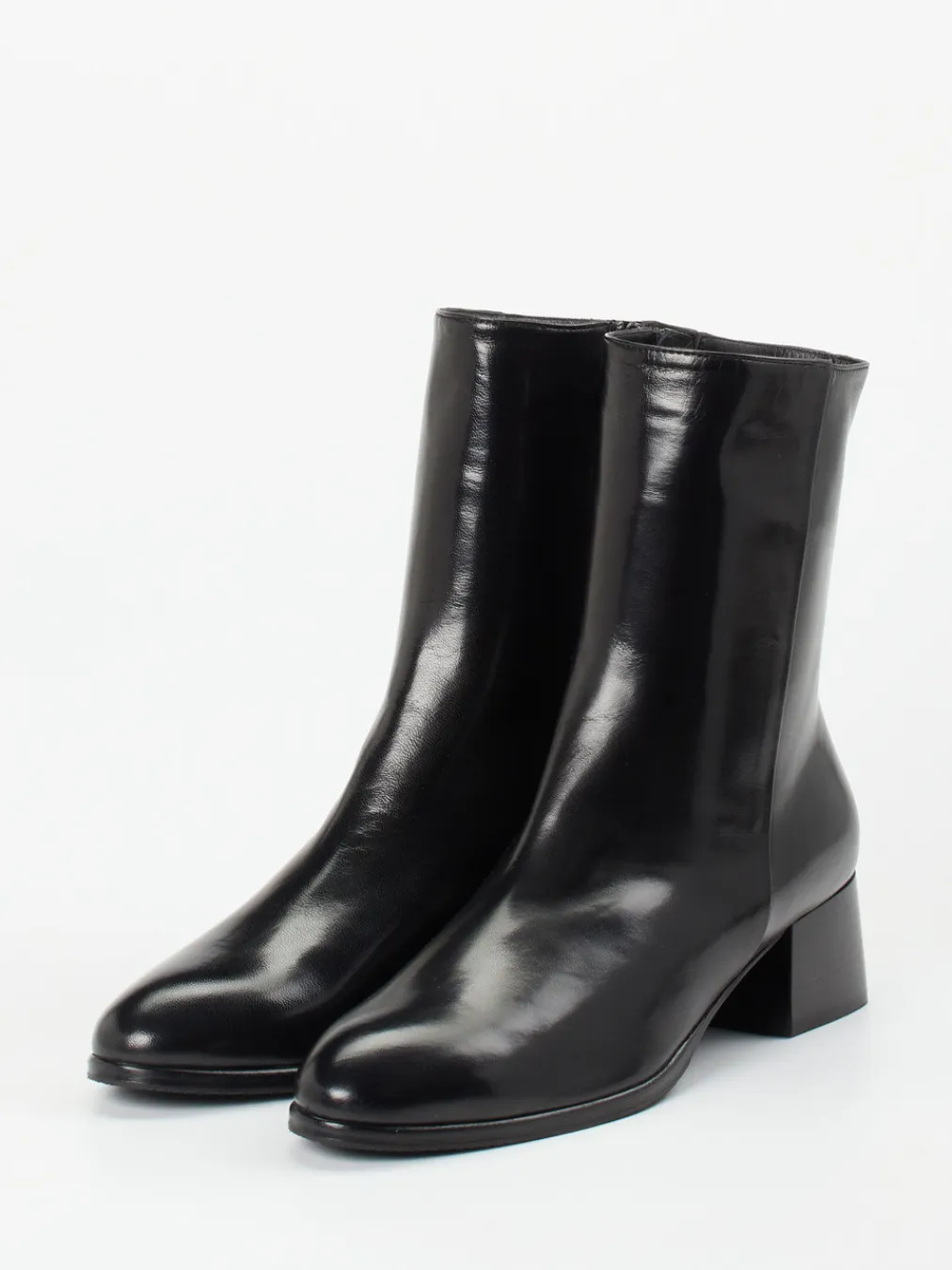 – Stiefeletten aus Lammleder-Konstantin Starke New