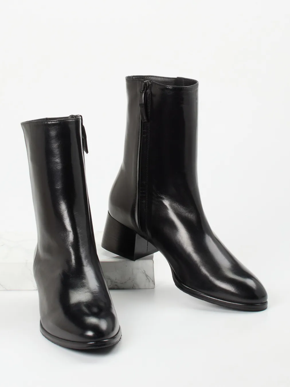 – Stiefeletten aus Lammleder-Konstantin Starke New