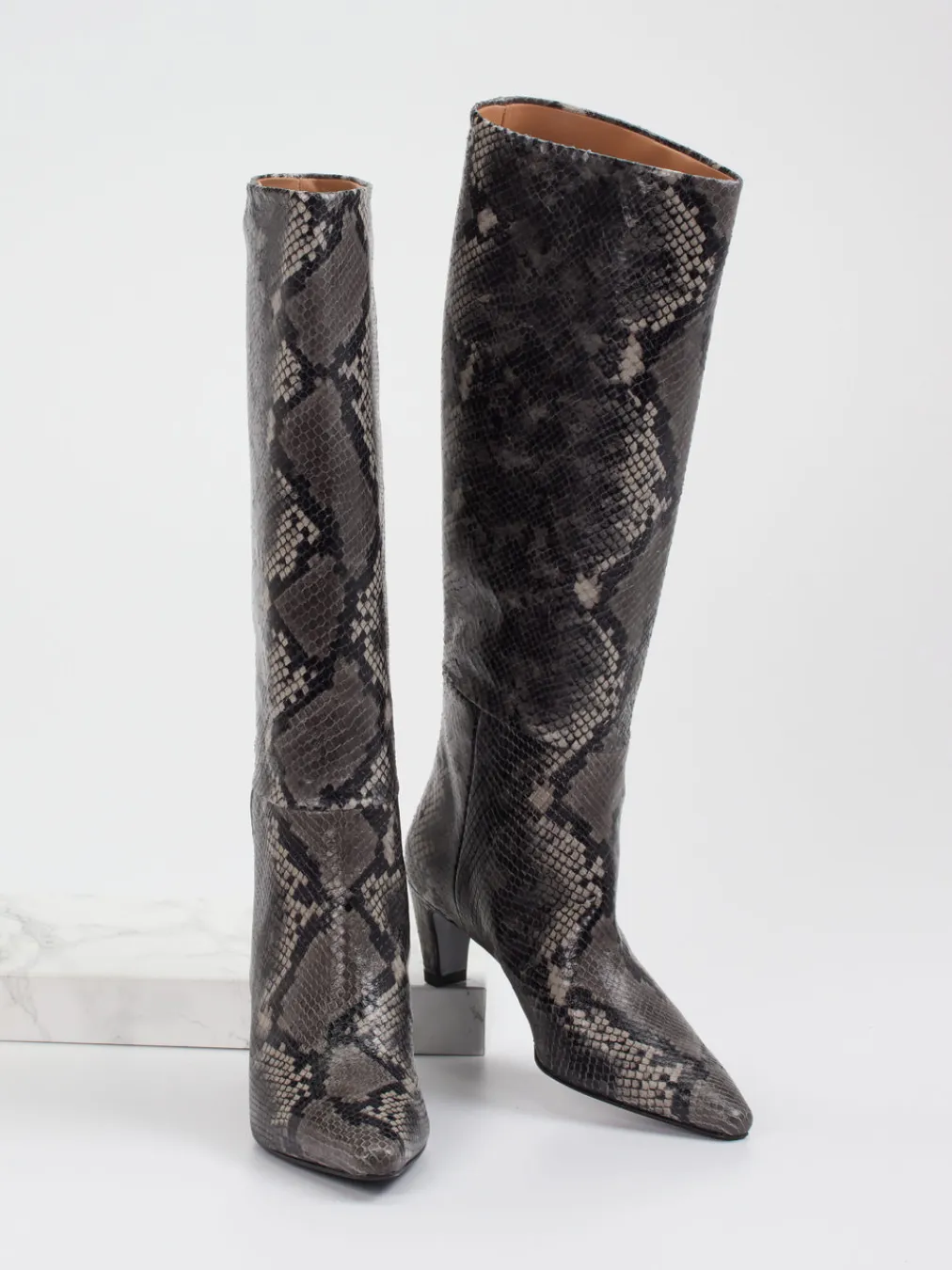 – Stiefel aus geprägtem Leder-Konstantin Starke Online