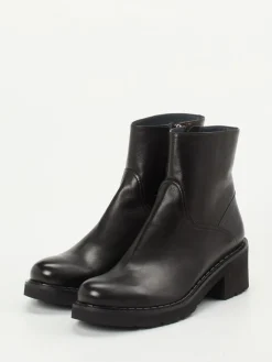 – Stiefelette aus Lammleder-Konstantin Starke