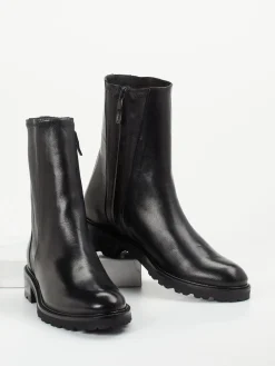 – Stiefeletten aus Lammleder-Konstantin Starke