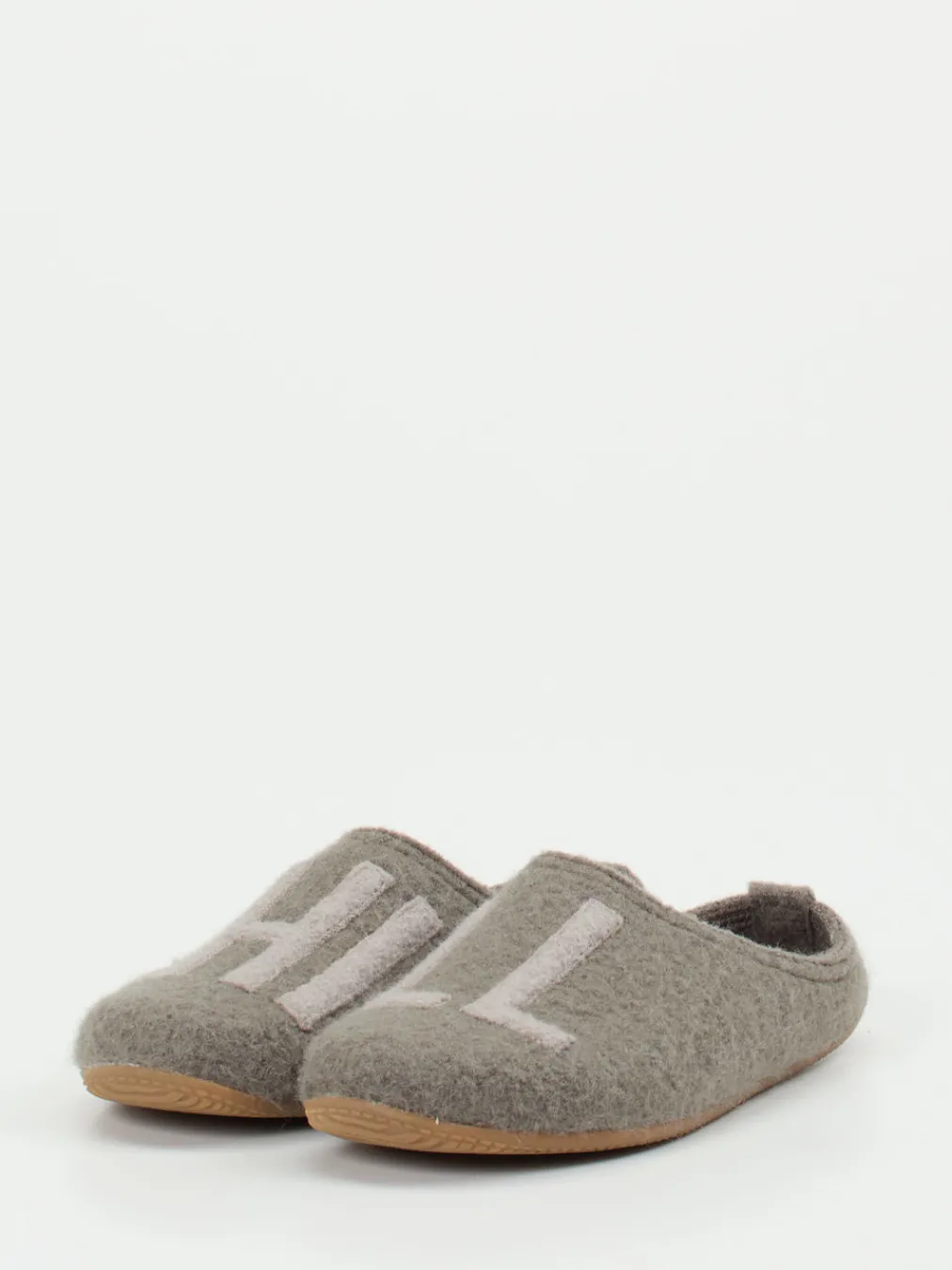 – Hausschuhe aus Wollfilz mittelgrau-Living Kitzbühel Hot