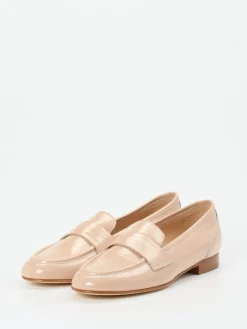 – Loafer aus Lackleder in Nude--Mannori Best