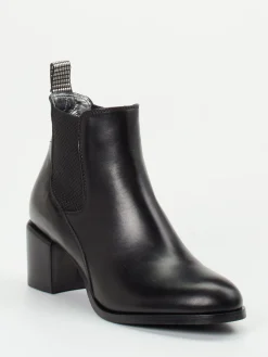 – Chelsea Boots aus Kalbleder-Maripé Hot
