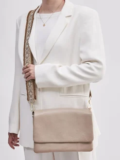 – Umhängetasche aus Kalbleder taupe-Marlon Firenze Sale