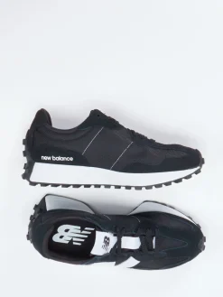 – Retro-Sneaker aus Veloursleder und Mesh-New Balance