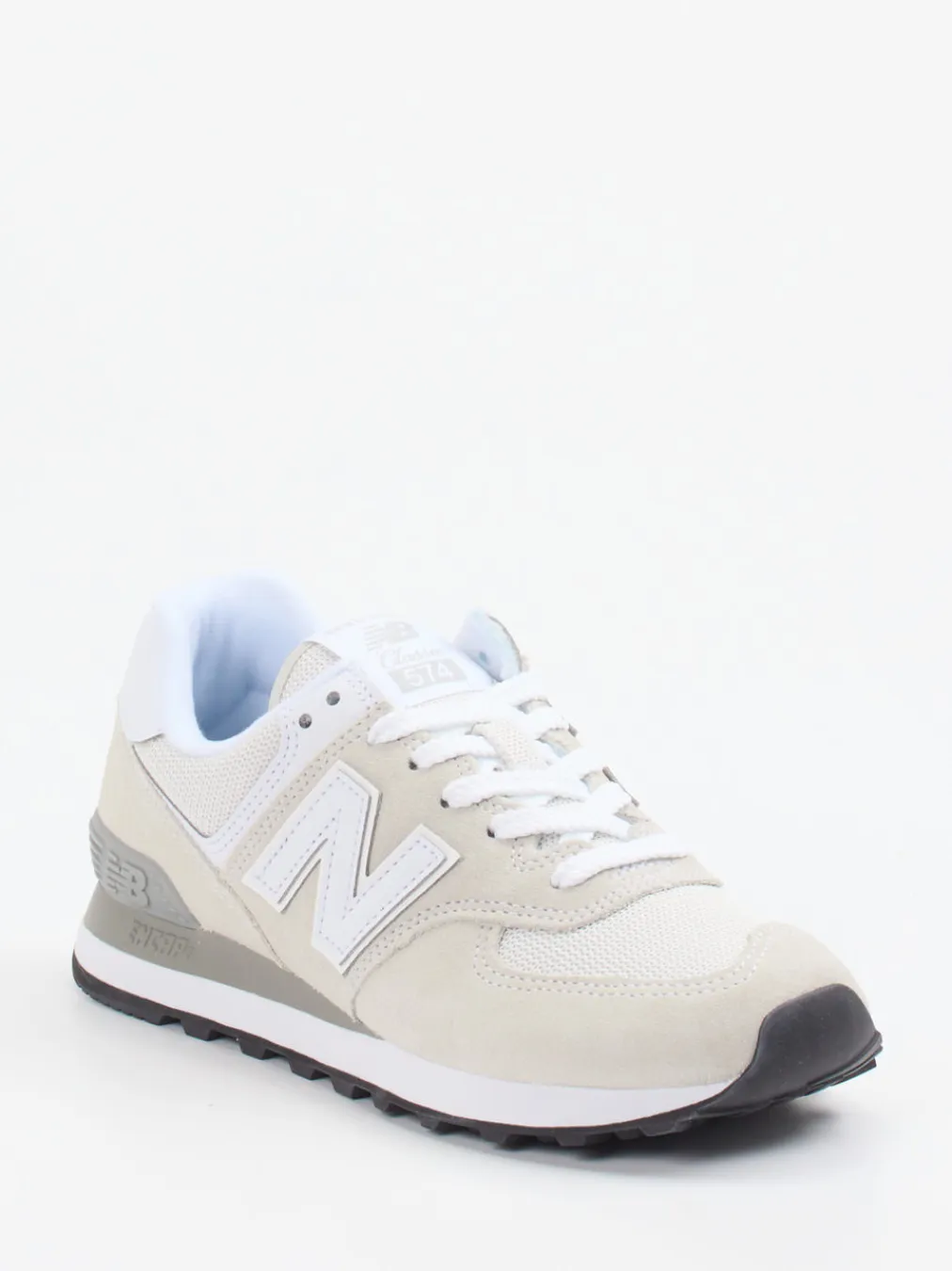 – Retro-Sneaker aus Veloursleder und Mesh-New Balance