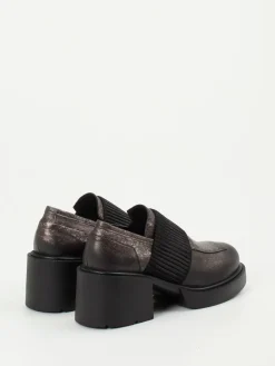 – Loafer aus Kalbleder mit Metallic-Finish-Papucei Hot