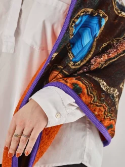 Poncho & Cape-Katherina Loretta New