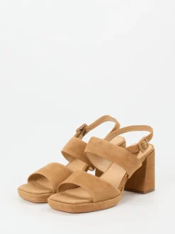 – Sandalen aus Nubukleder cognac-Regarde Le Ciel Sale